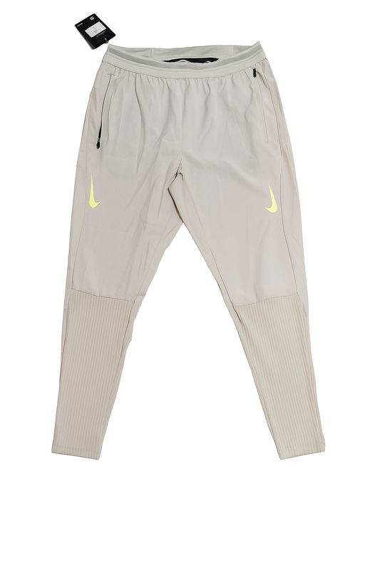 Short Nike AeroSwift – Légèreté et performance ultime