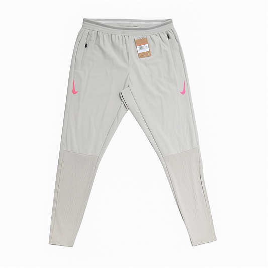 Short Nike AeroSwift – Légèreté et performance ultime